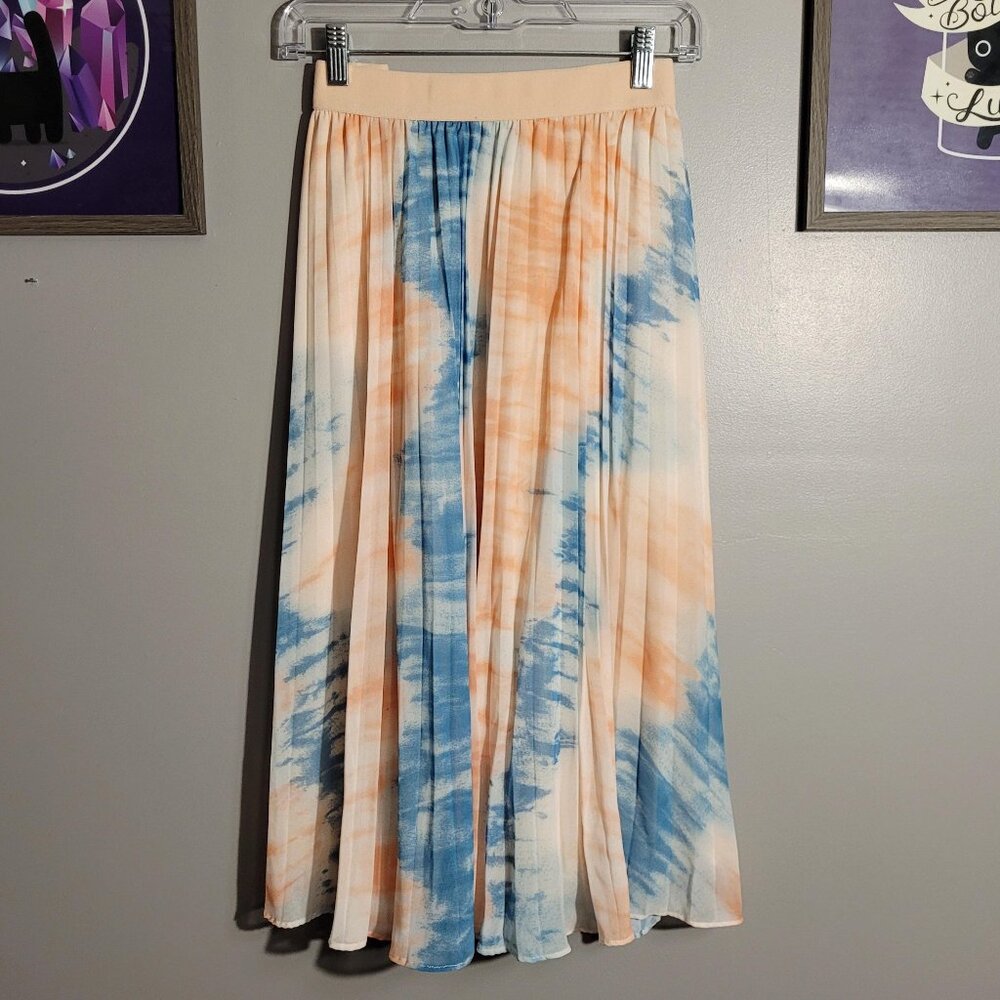 Multicolor Pleated Skirt (Pink and Blue)